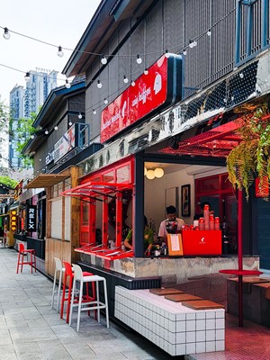 这个地方约个饭，可以！不过晚上应该更好看