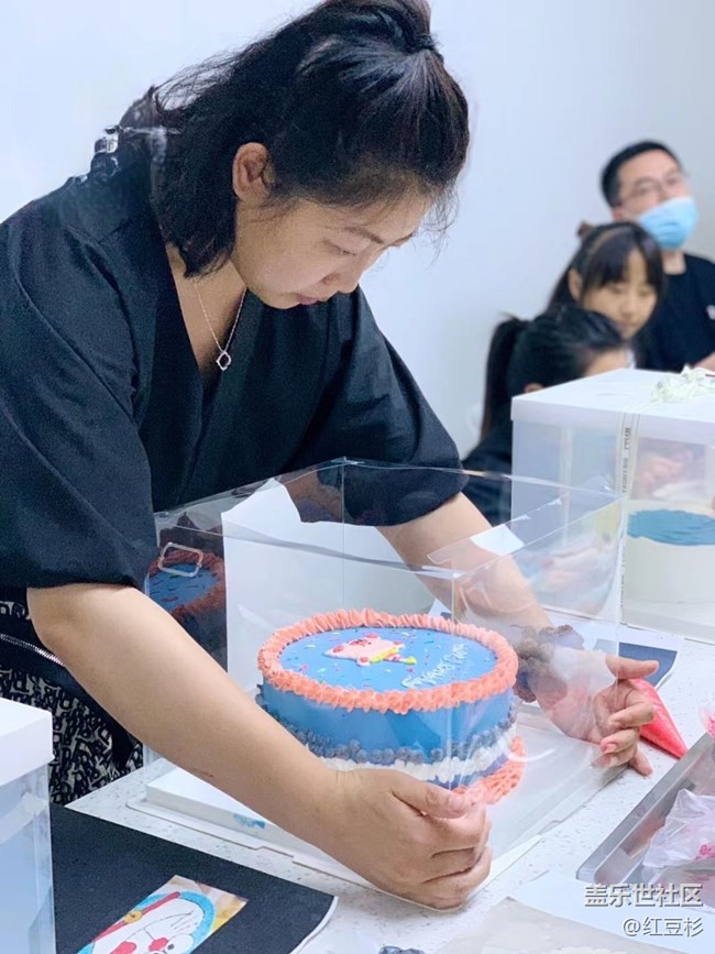 沈阳体验折叠屏与做蛋糕回顾