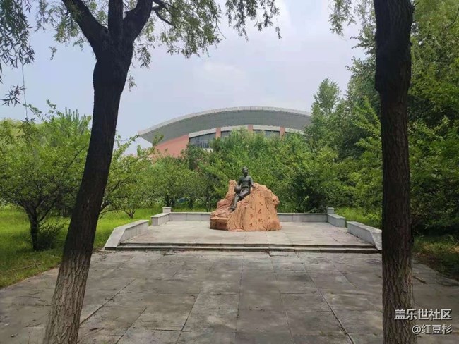 【这里是】＋俺们学校