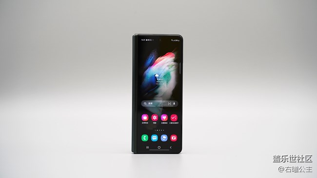 时代开拓者！三星Galaxy Z Fold3 5G评测