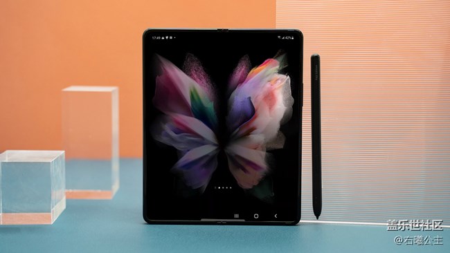 时代开拓者！三星Galaxy Z Fold3 5G评测