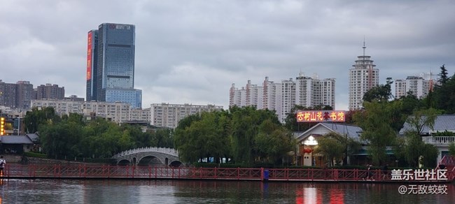 你敢相信一台手机3个摄像头坏了，修2次，换3个头