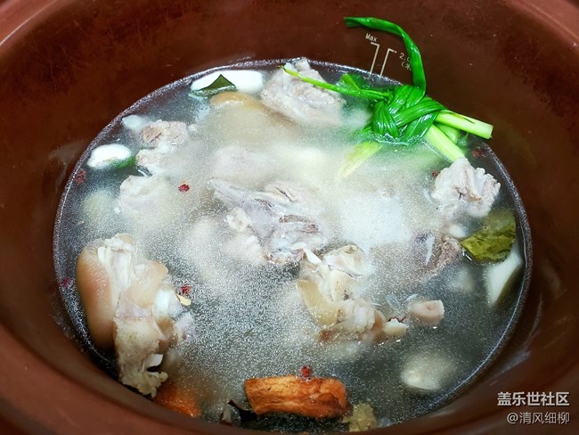 【暑期美食分享】+白芸豆炖猪手