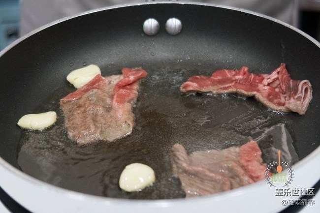 做牛肉时，很多人都忘了加它，难怪做出的不够香，长知识了