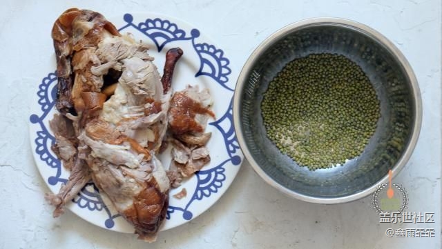 吃烤鸭剩下的鸭架最适合做汤，只需加入这种料，口感味道独特