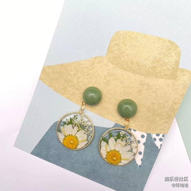 「家中小景」朋友送的小耳环