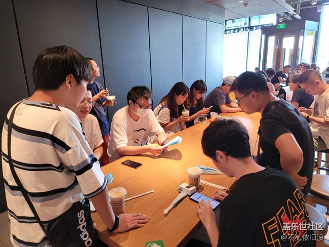 #三星快闪店打卡  西安星部落 Galaxy Z fold3＆Flip3 品鉴会
