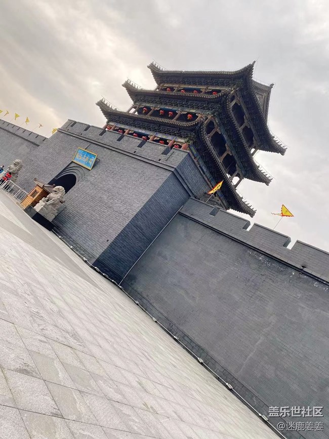 沈阳星部落>>关东影视城感受“一座小城一场梦”奇妙旅行