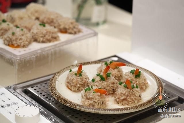 大米别光煮粥了，学会新吃法，饭菜全有了