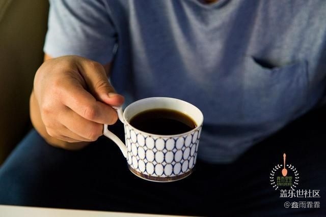 1分钟get宅家办公正确姿势,手把手教你打造家庭咖啡馆 1分钟get宅家办公正确姿势,手把手教你打造家庭咖啡馆