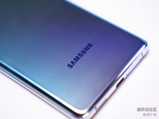 ​三星S21Ultra幻境银上手图赏