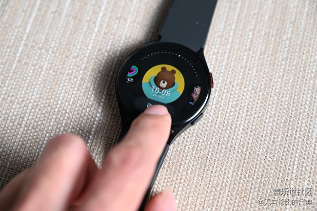 【Galaxy Watch4系列星粉体验团】做工精巧，健康运动