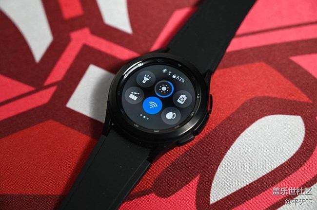 【Galaxy Watch4系列星粉体验团】+配置完备，设计俊俏