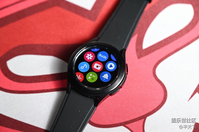 【Galaxy Watch4系列星粉体验团】+配置完备，设计俊俏