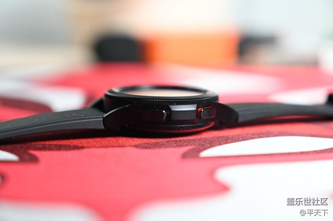 【Galaxy Watch4系列星粉体验团】+配置完备，设计俊俏