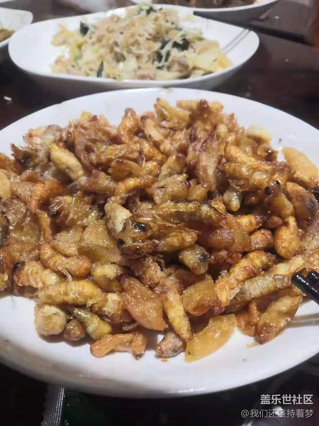 【冬季美食Get】好吃的蜂蛹