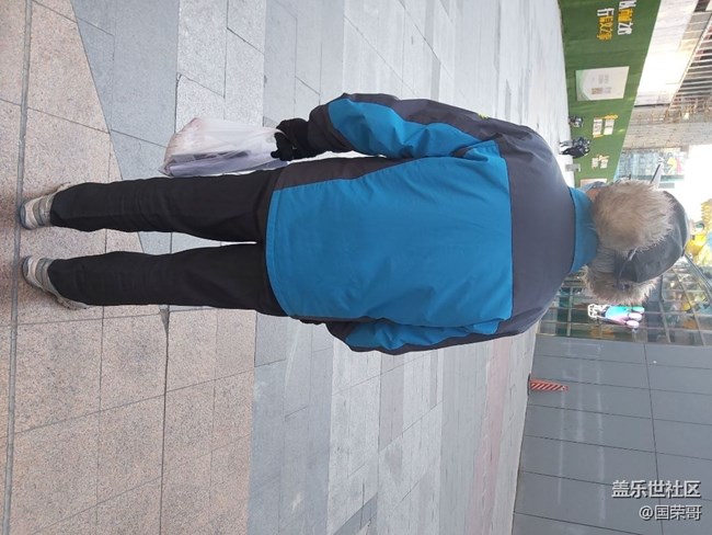 【冬日风情】＋形形色色的冬衣