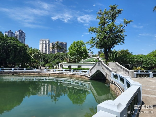 五月，你好——五月的天