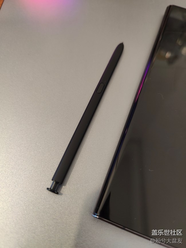 港真还蛮庆幸Note系列的S pen笔在S系列上延续了！