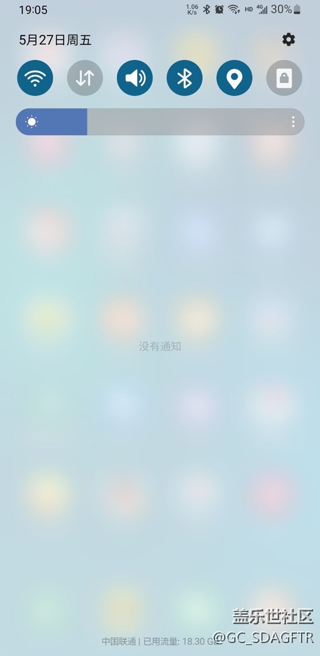 系统好像变垃圾了啊，有两个地方退步了，把设计师辞了吧
