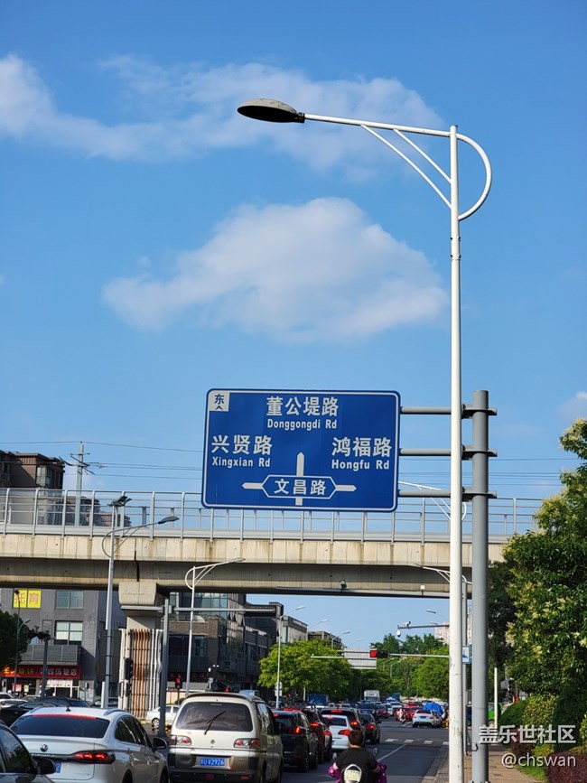 S21 Ultra 主摄无法对焦，拍摄的照片是模糊的