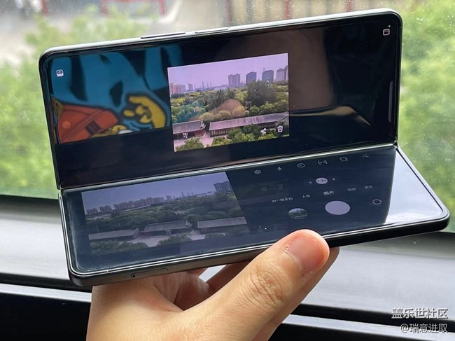 三星Galaxy Z Fold3给拍照更多可能