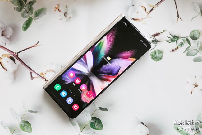 三星 Galaxy Z Fold 3的安全文件夹，每个人的独立小空间