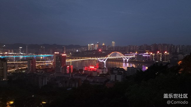 三星Galaxy S22系列重庆夜拍 ——《夜，不归零》
