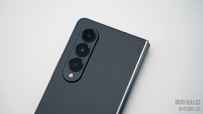 生活高效追求者商务利器 三星Galaxy Z Fold4评测