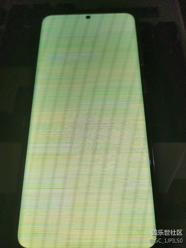 三星s20去年在京东售后换屏回来又白屏了