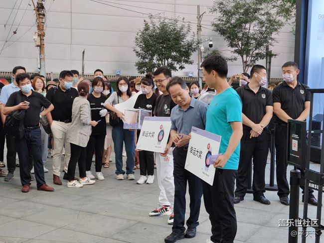 【秋高气爽】三星新品快闪店，北京三里屯店