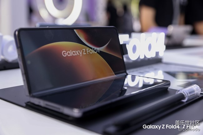 【新品快闪店打卡】又见Galaxy Fold