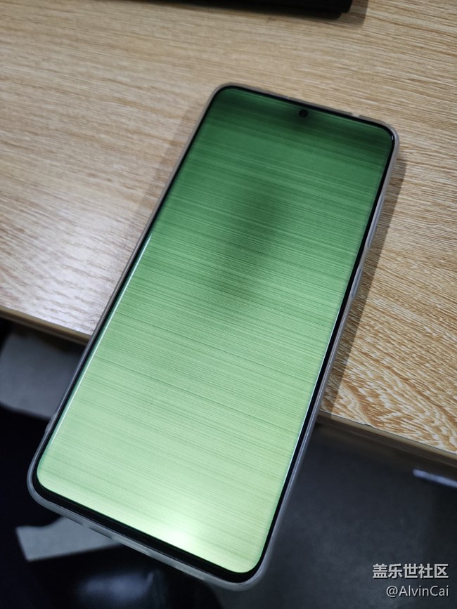 S20Ultra 无故白屏求助