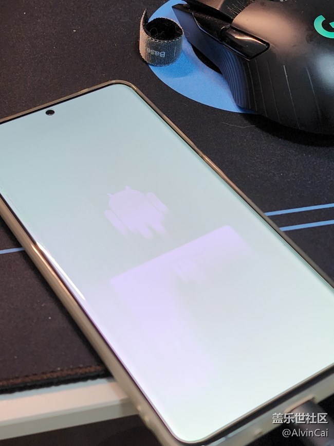 S20Ultra 无故白屏求助