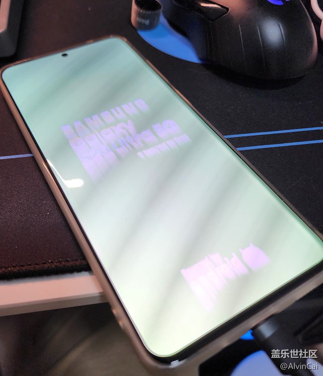 S20Ultra 无故白屏求助