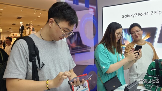【新品快闪店打卡】让Z闪耀整个城市