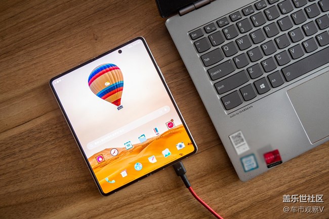 三星Galaxy Z Fold3的Samsung Dex尤其适合出差