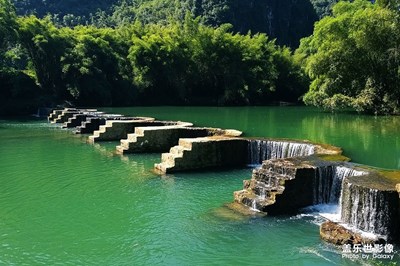 山青水秀