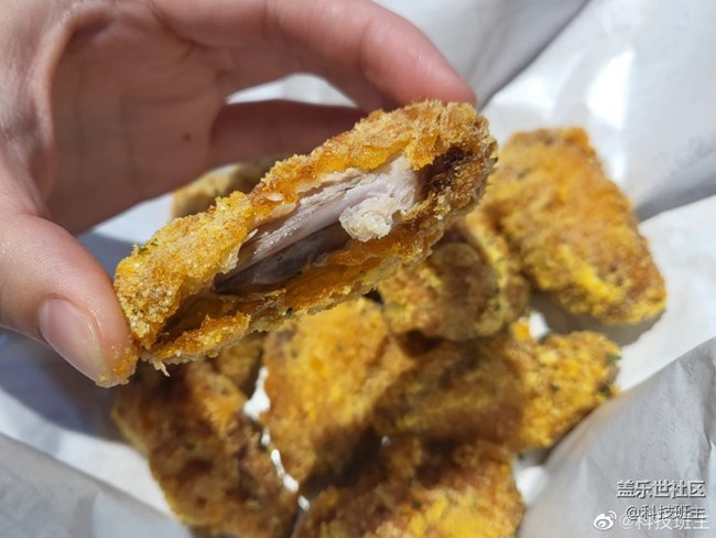 三星Z Flip 3拍美食也是绝绝子啊！