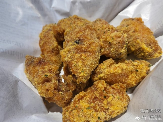 三星Z Flip 3拍美食也是绝绝子啊！