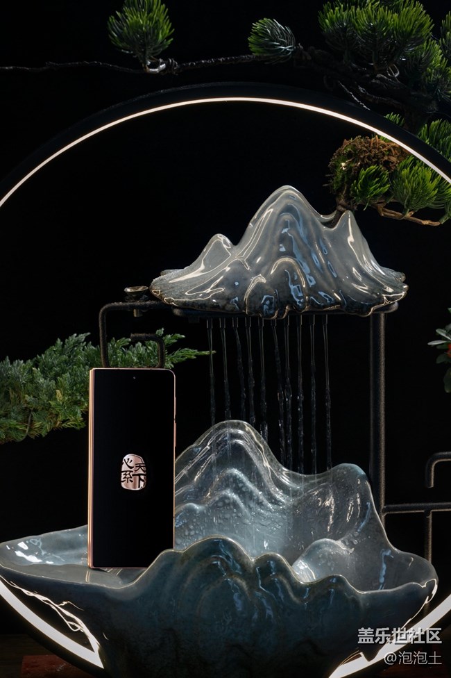 三星W23｜W23 Flip:匠心工艺 尊贵体验