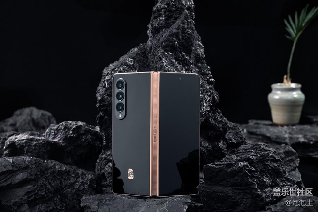 三星W23｜W23 Flip:匠心工艺 尊贵体验