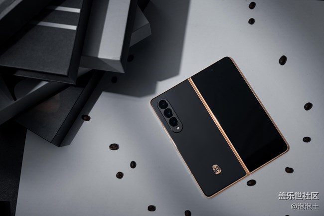 三星W23｜W23 Flip:匠心工艺 尊贵体验