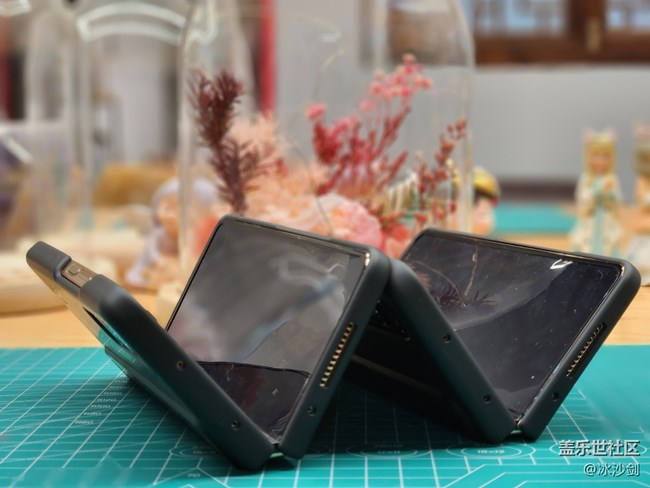 【三星W23品鉴活动】折叠手机还是要看三星