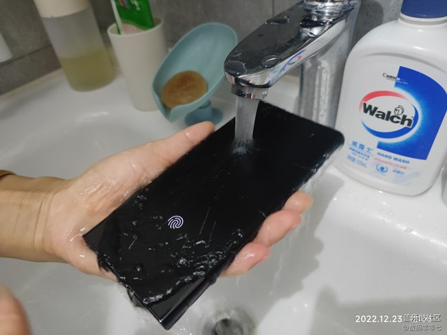 三星S22 Ultra的IP68防水功能真的有用！
