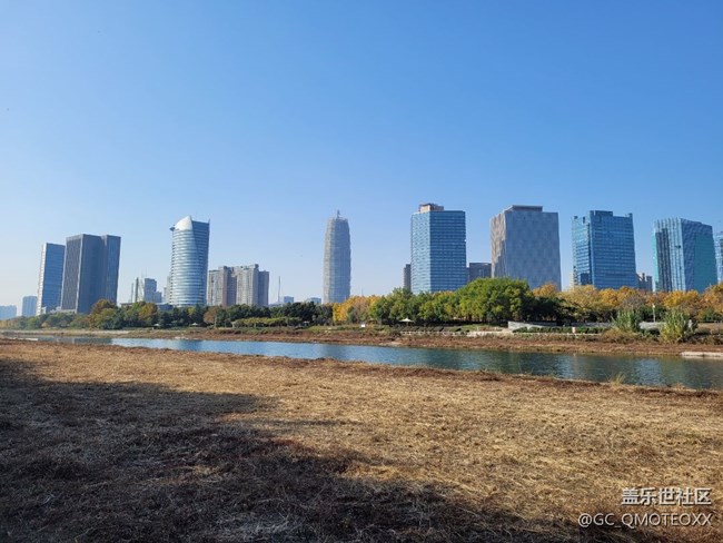 疫情下的城市  安静的让人心疼