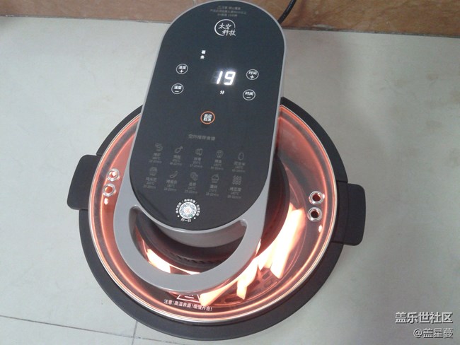 【打卡精彩生活】用空气炸锅自制薯条