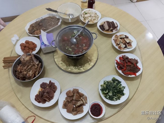 【我家的年夜饭】高高兴兴过大年