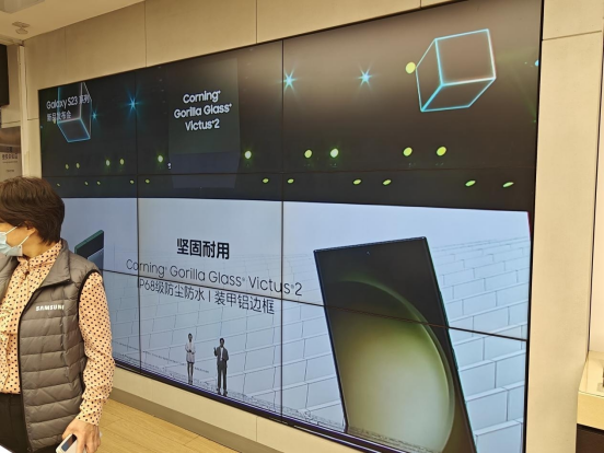三星Galaxy S23中国发布会（广州站）门店直播热闹现场