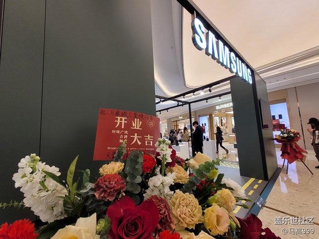 【三星S23系列快闪店】打卡人气新品聚万象！